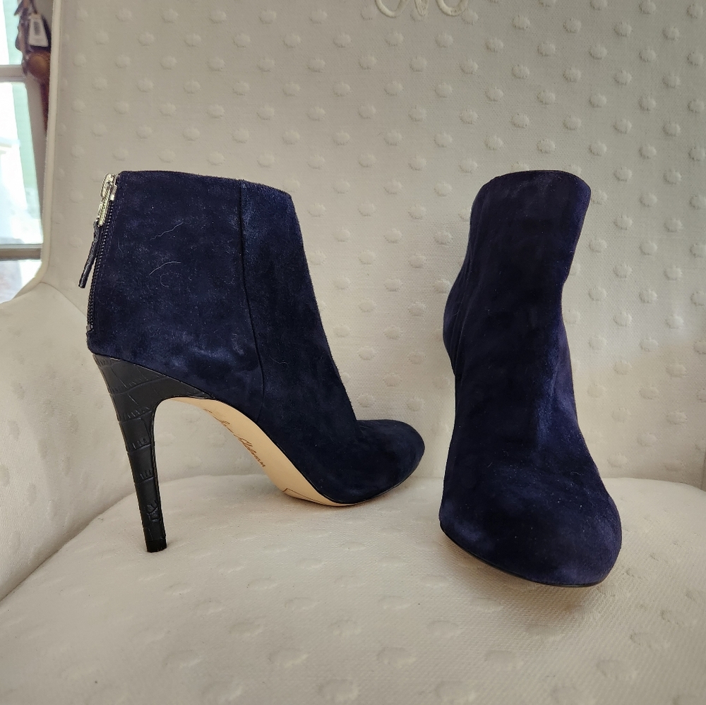 Sam Edelman bootie navy blue suede heel 8.5 4" heel